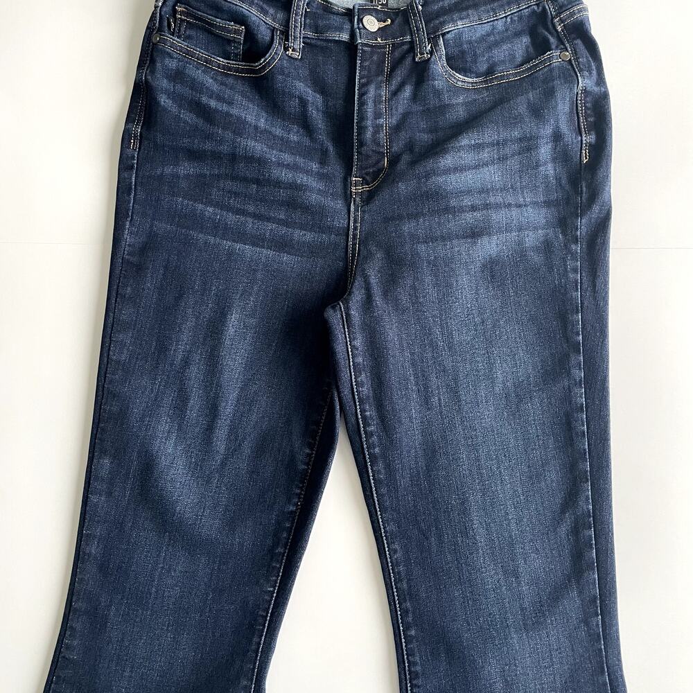 Judy Blue Women's Flare Jeans size 11/30 Raw Hem - Picture 7 of 15